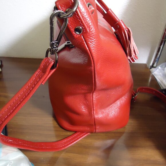 LN Damero Red Leather 2 Way Carry Drawstring Bucket Bag 2 Tassels As Is - Picture 6 of 12